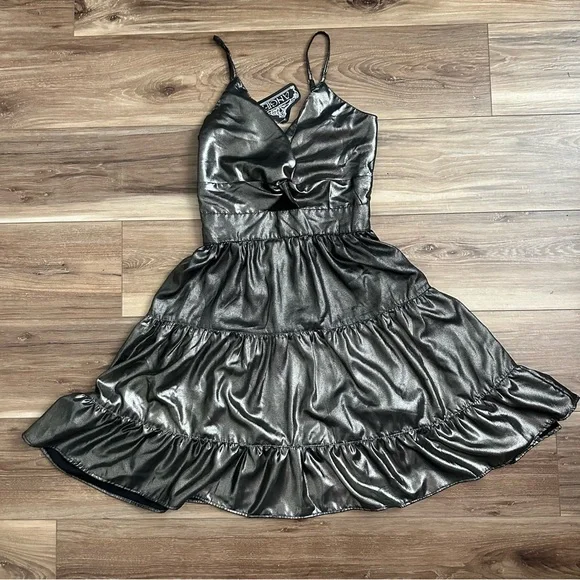 Angie Knot Front Mini Dress – NWT – Size L - Picture 5 of 11